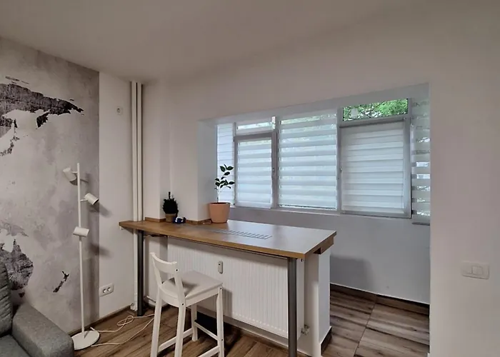 Askade Self Check-in * Бухарест